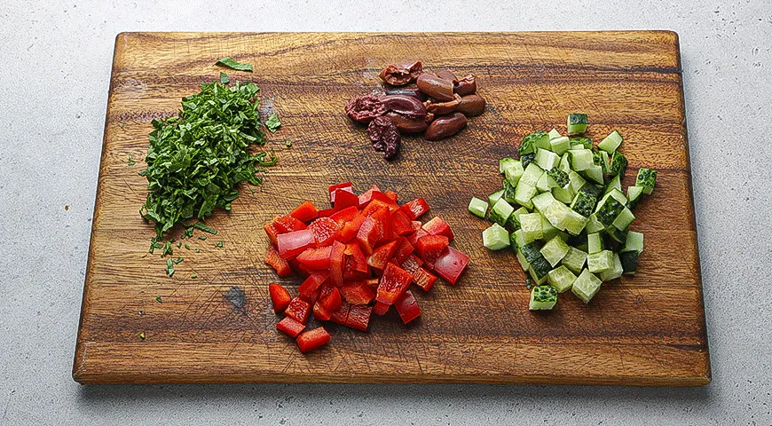 Салат с нутом и руколой