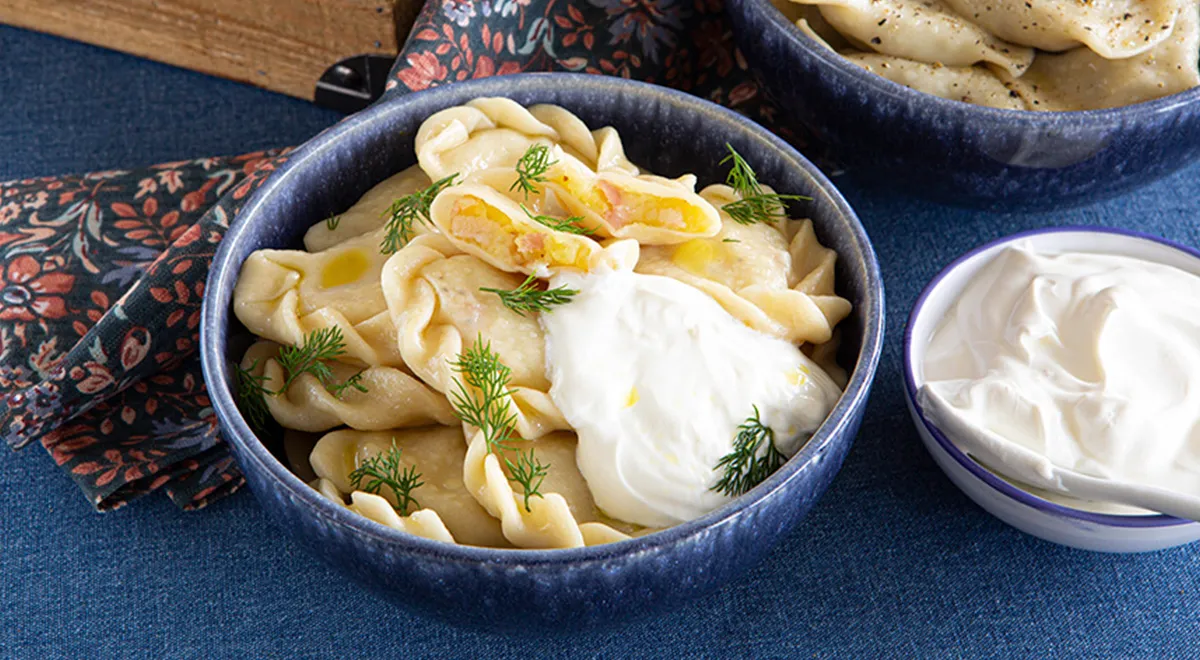 Рецепт вареников с картофелем и беконом