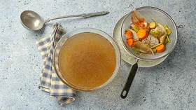 Бульон из куриной спинки и остова