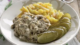 Рецепты со сметаной, мясом и шампиньонами