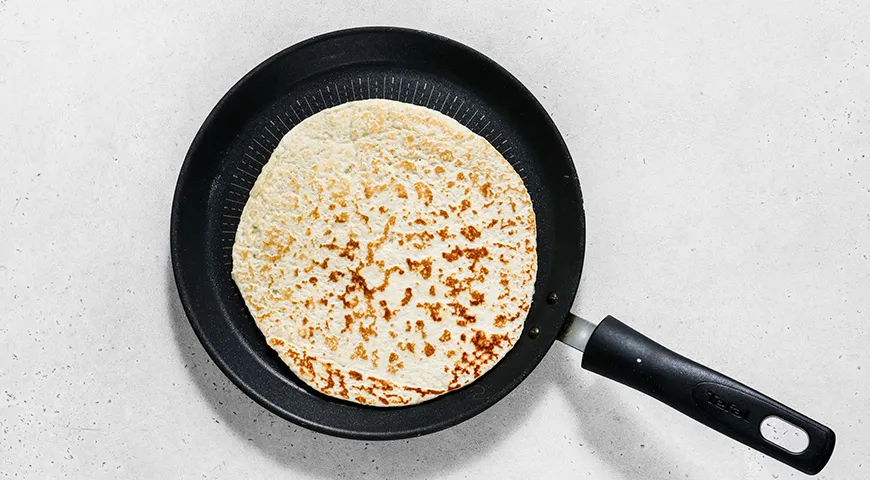 Творожный торт на сковороде