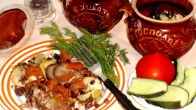 Простые рецепты с орехами и рассольными сырами
