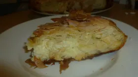 Рецепты со сметаной, яйцом и рассольными сырами