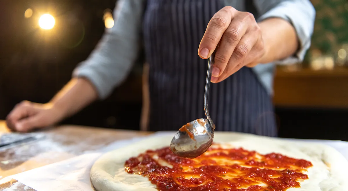 Какое тесто для пиццы лучше: слоеное, дрожжевое или бездрожжевое?