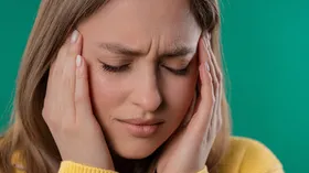 Как понять, что вы метеозависимы? Врач научил оценивать влияние магнитных бурь