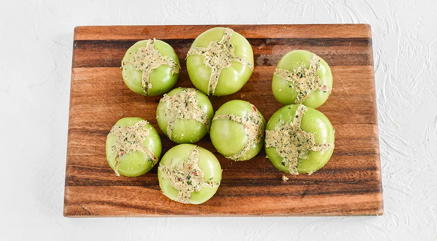 Зеленые помидоры по-грузински