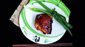 Рецепты азиатской кухни с соусами и продукцией пчеловодства