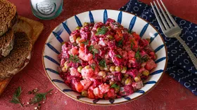 Рецепты с свёклой и соусами