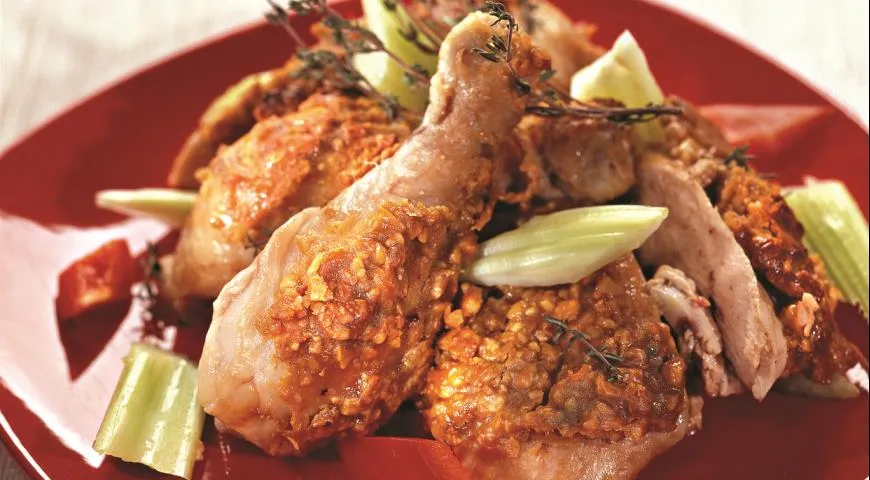 Курица в арахисе