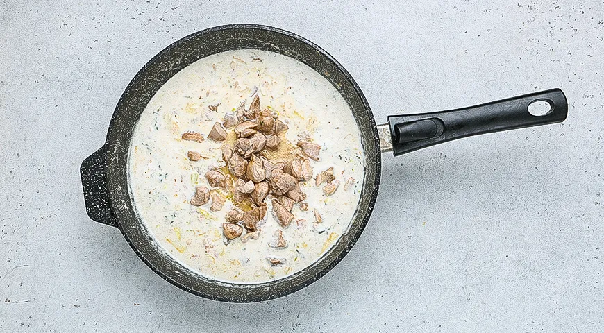 Сливочные мини-запеканки с курицей