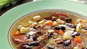 Рецепты со свининой, бобовыми и мясной гастрономией