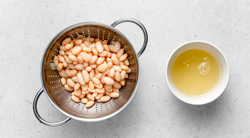 Борщ с тушёнкой