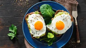 Советы эксперта: как лучше готовить яйца и сколько их можно съесть