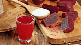 Простые рецепты со свёклой и продукцией пчеловодства