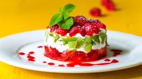 Рецепты с молочной продукцией, сыром сливочным и малиной