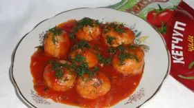 Куриные фрикадельки в остром томатном соусе 