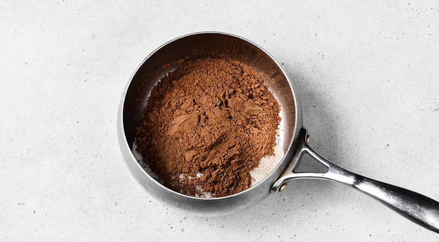 Глазурь из какао и сметаны