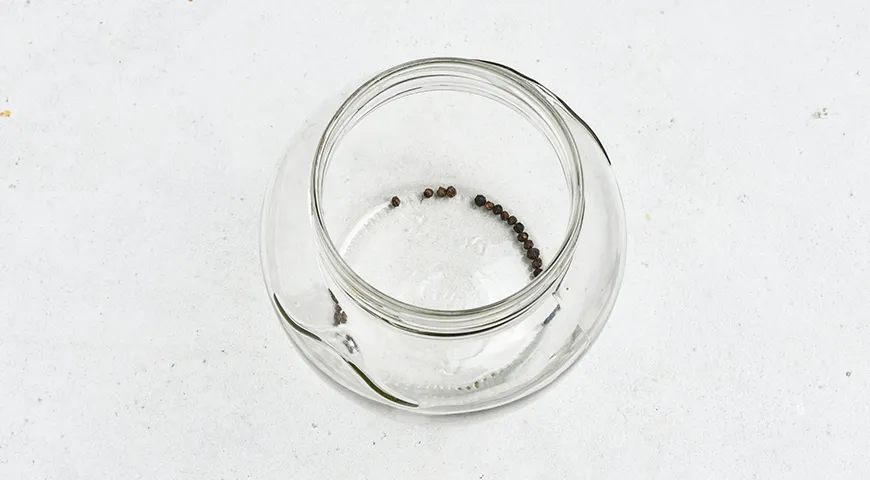 Салат из помидоров, огурцов, болгарского перца и лука (на зиму)