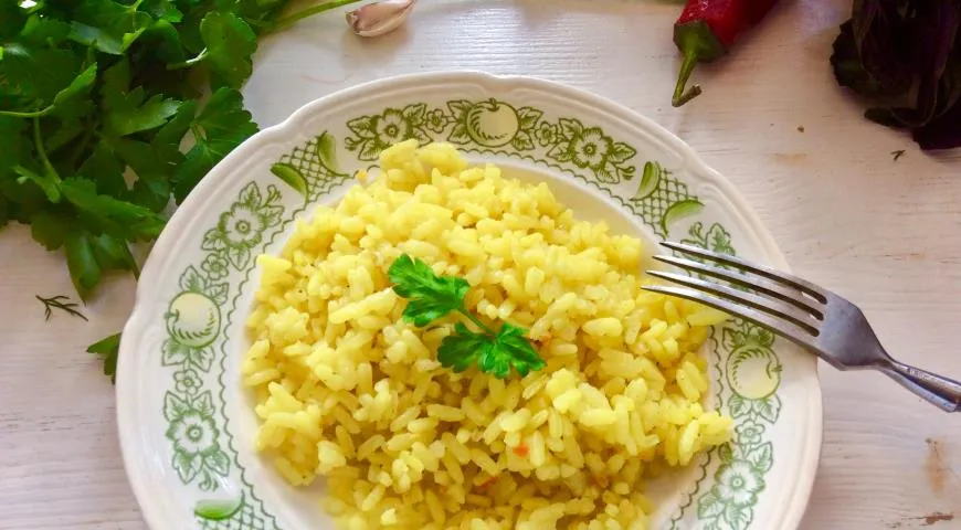 Рис со специями и овощами – кулинарный рецепт