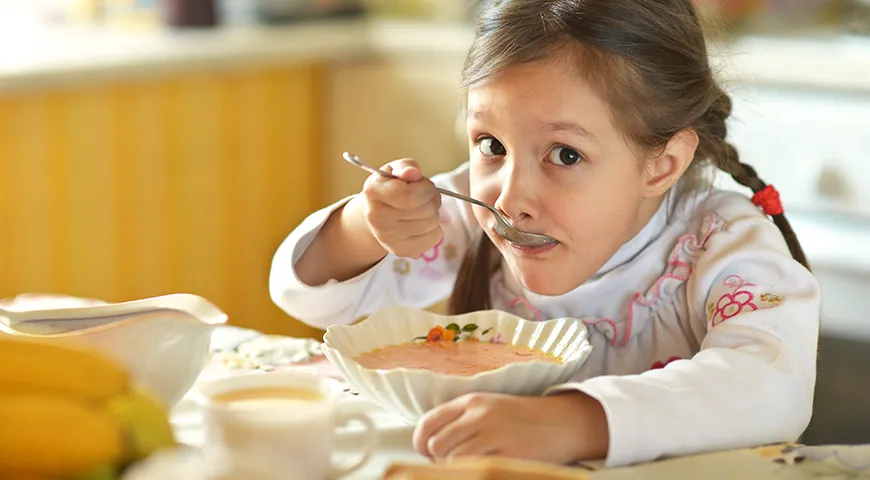 Если вы или ваш ребенок любите суп — ешьте его на здоровье каждый день. Просто не делайте его слишком жирным или острым