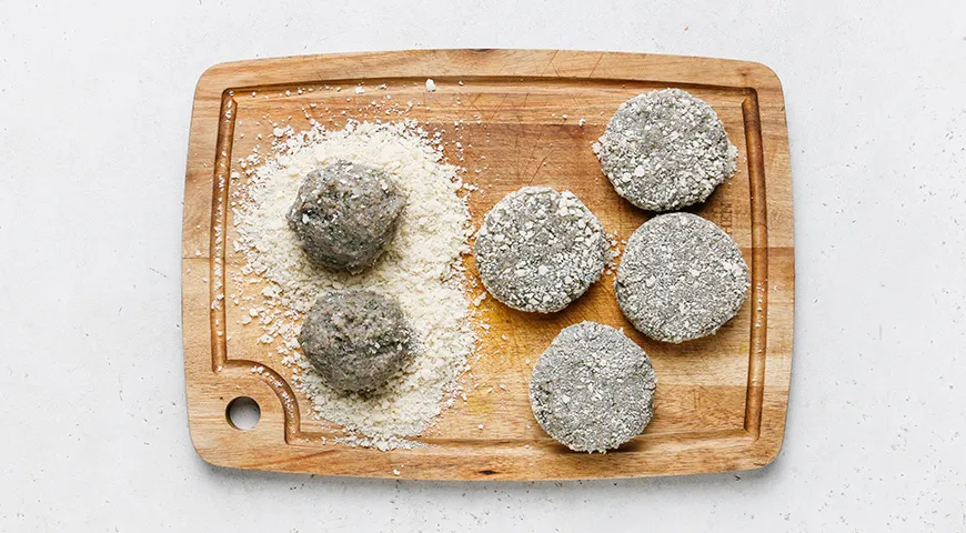 Котлеты из мойвы