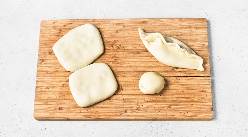 Плацинды с творогом и зеленью