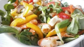 Простые рецепты с салатом и кальмарами