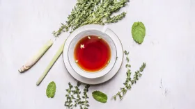 Чай с чабрецом: 6 полезных свойств, почему его нужно пить весной