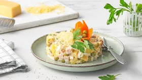 Рецепты с сырами, горохом и салатом