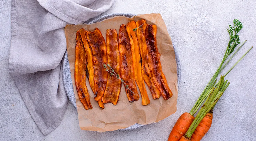 В мире высокой кухни вареную морковь используют для создания инновационного продукта — «морковного бекона»