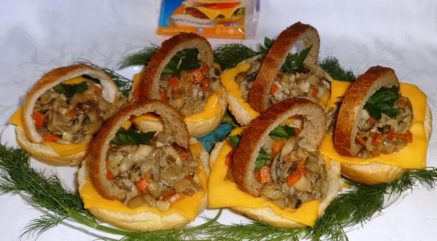 Готовим бутерброды "Корзина с грибами"