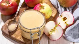 Яблочное пюре со сгущенкой