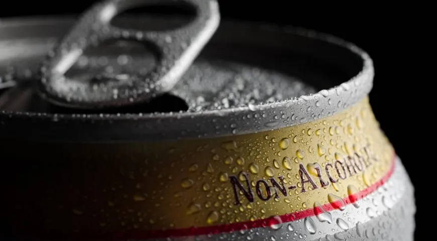 Чаще всего в безалкогольном пиве присутствует небольшое количество этилового спирта, но есть марки, в которых алкоголь полностью отсутствует