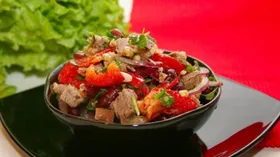Рецепты с мясом, салатом и фасолью