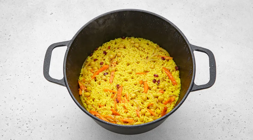 Плов без мяса с нутом