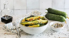 Рецепты с маслом растительным, кунжутом и огурцом