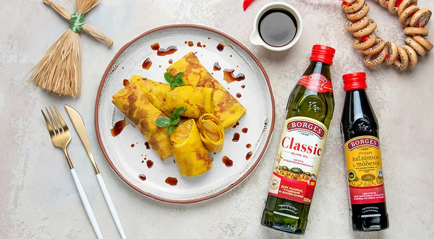 Боргес_Кукурузные блинчики с куркумой и карамелизованными ананасами