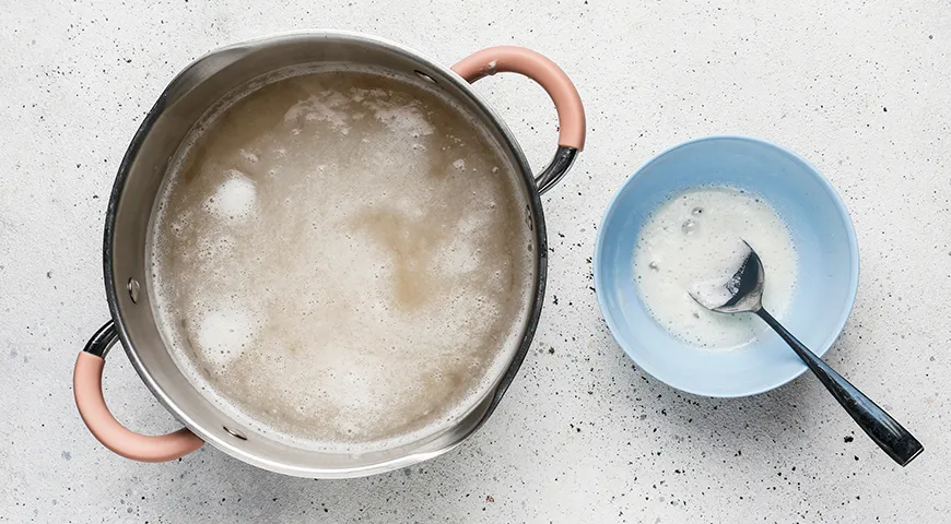 Гороховый суп с копчеными крылышками