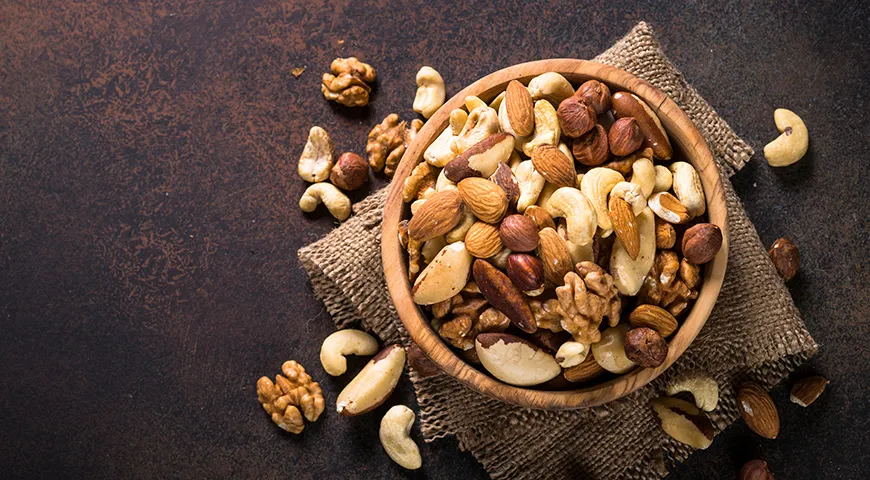 Обязательно включайте орехи в рацион: они источник энергии и полезных веществ для организма