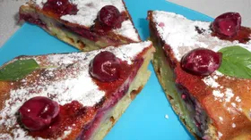 Рецепты с молочной продукцией, мукой и вишней