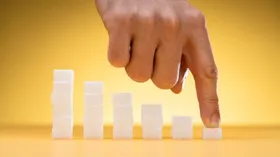 Что произойдет с организмом, если отказаться от сахара? Объяснила диетолог