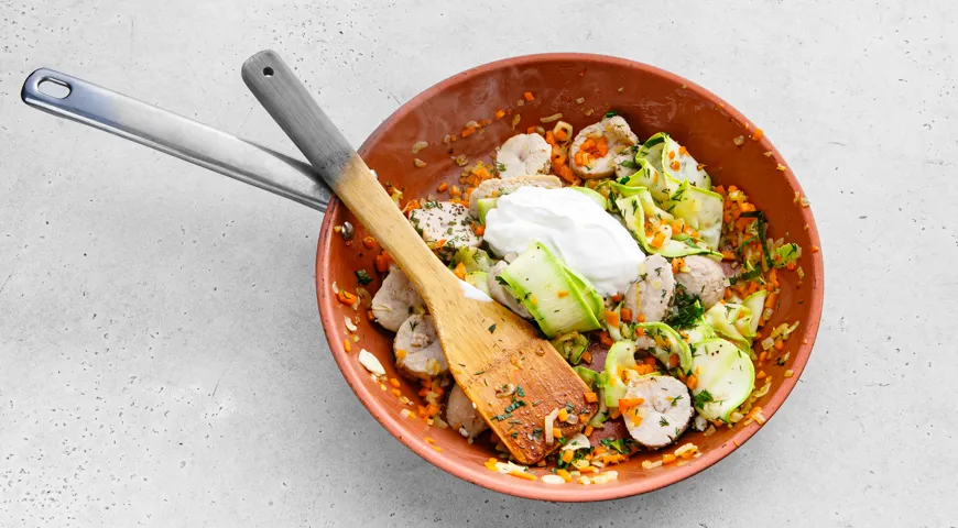 Тушеные бычьи яйца