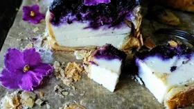 Рецепты с яйцом куриным, ягодами и мягкими сырами