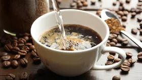 Как заварить идеальный кофе в чашке: простое руководство от зерна до напитка