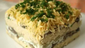 Слоёный салат «Нежность»