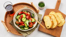 Малосольные огурцы и помидоры в пакете