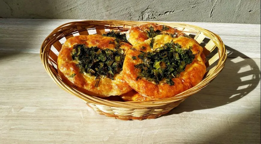 Сырные бублики (баранки) с зеленью