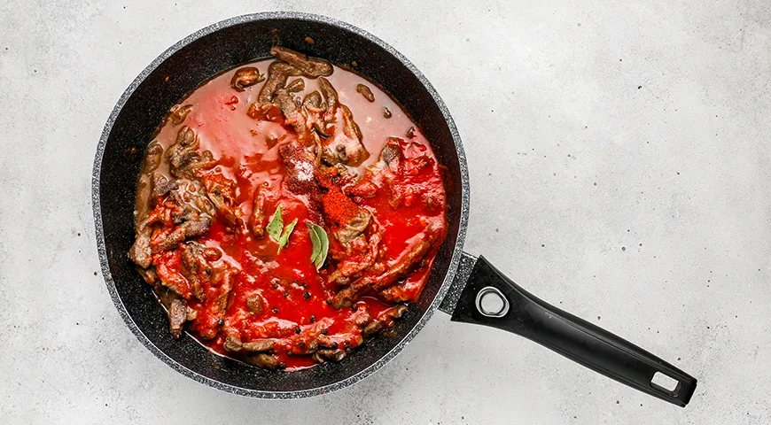 Свиная печень с подливкой