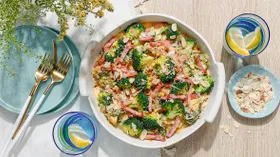 Запеканка из брокколи с сыром и колбасой