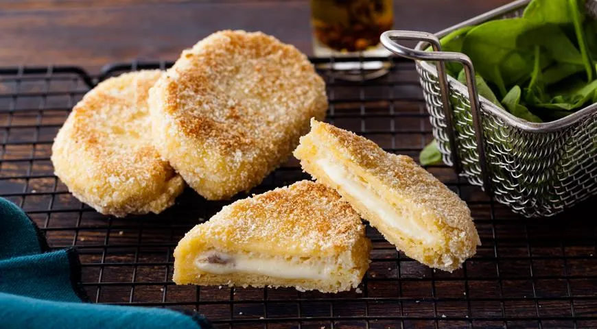 Моцарелла в карете /Mozzarella in carrozza 